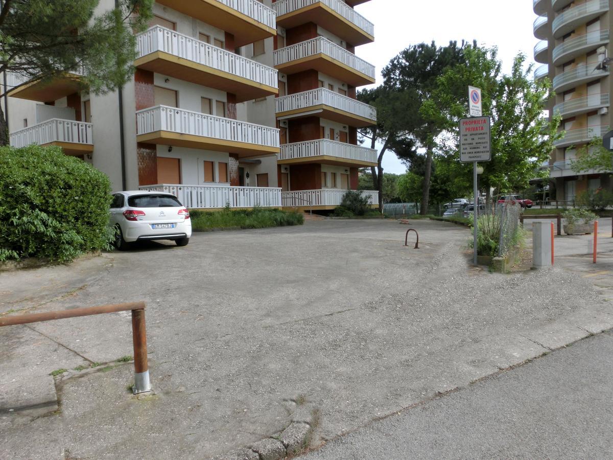 Lucerna Leilighet Lignano Sabbiadoro Eksteriør bilde